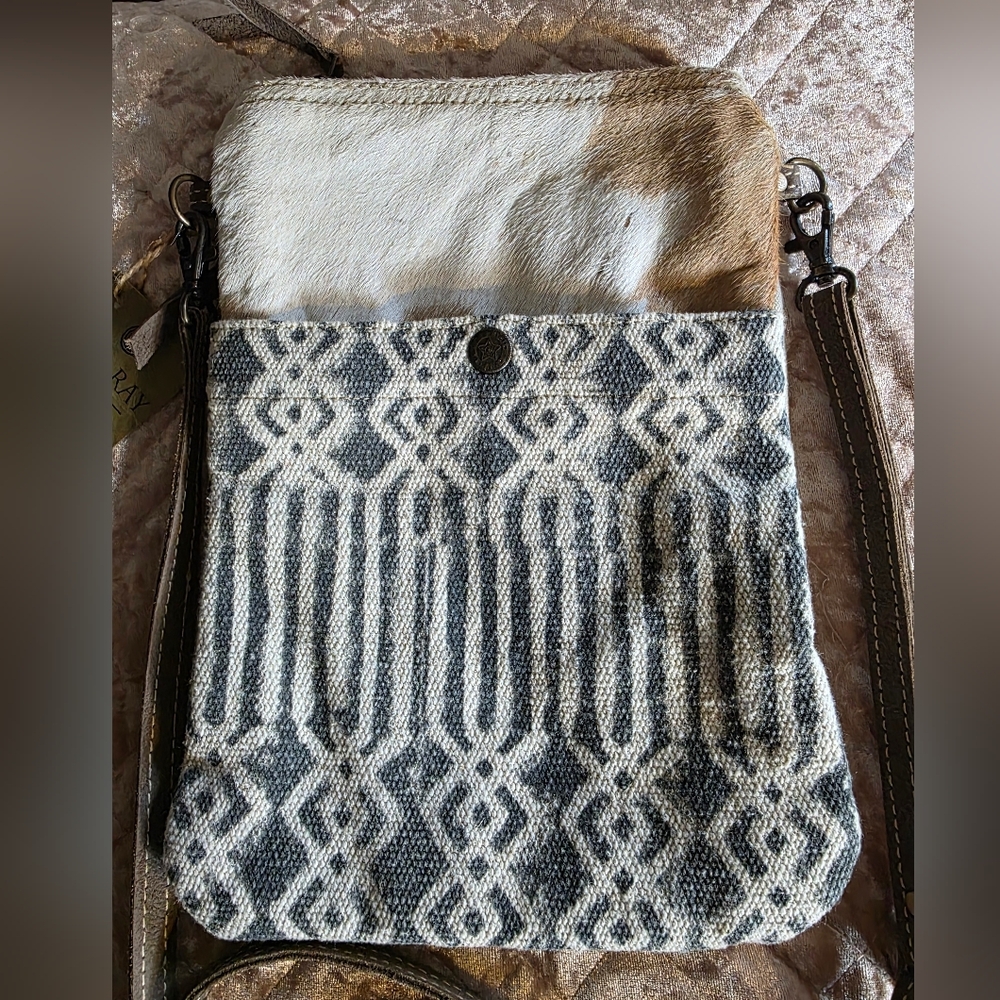 Clea Ray Cowhide And Canvas Crossbody Bag NWT